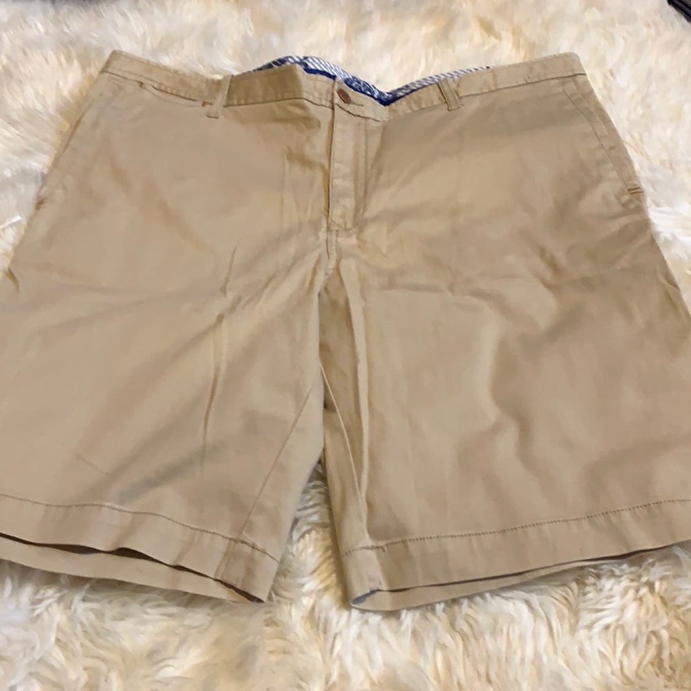 Tommy Bahama shorts